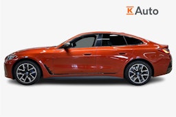 oranssi BMW i4 2023 kuva 6.