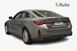 harmaa BMW i4 2023 kuva 2.