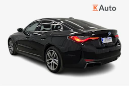 musta BMW i4 2023 kuva 2.