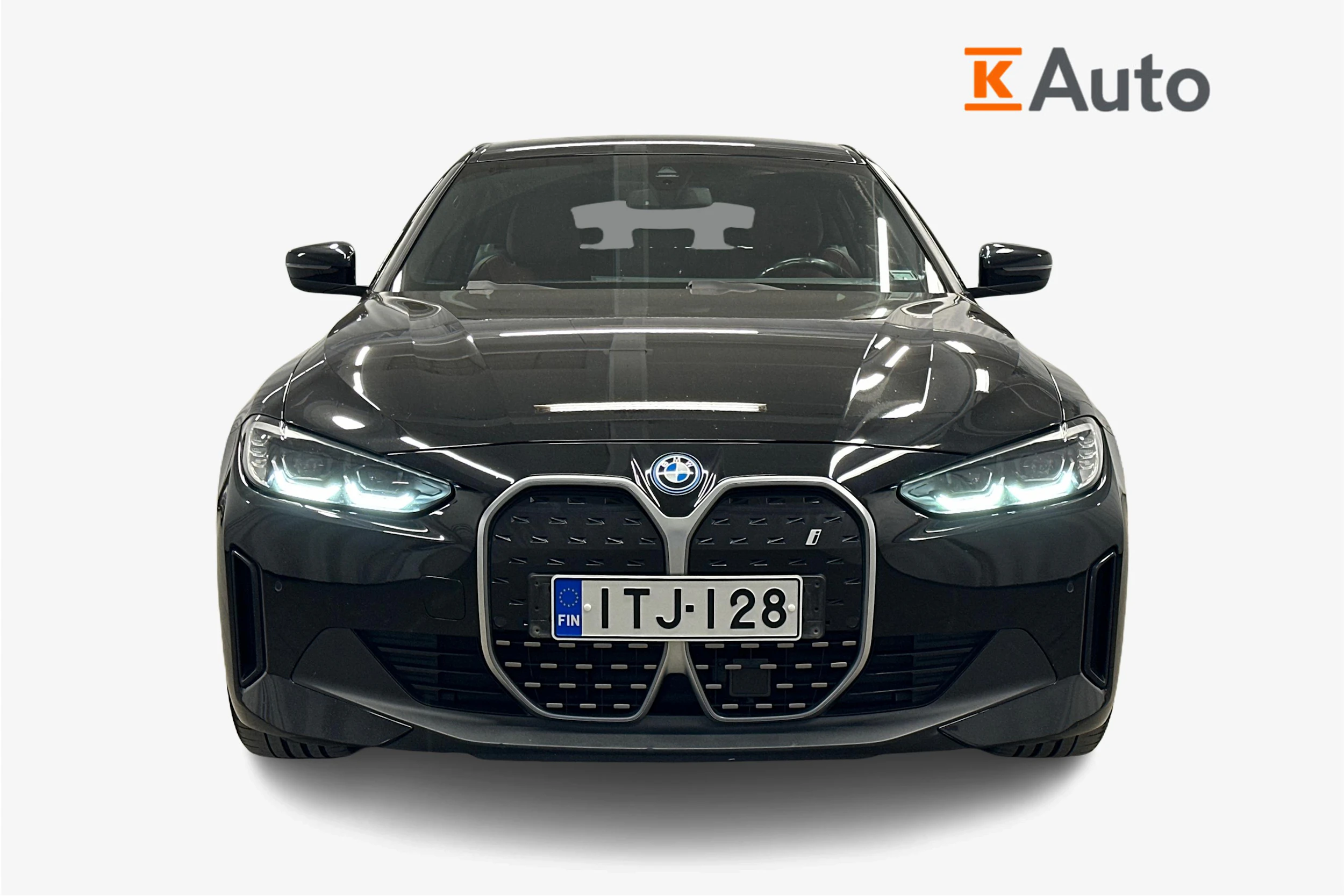 musta BMW i4 2023 kuva 4.