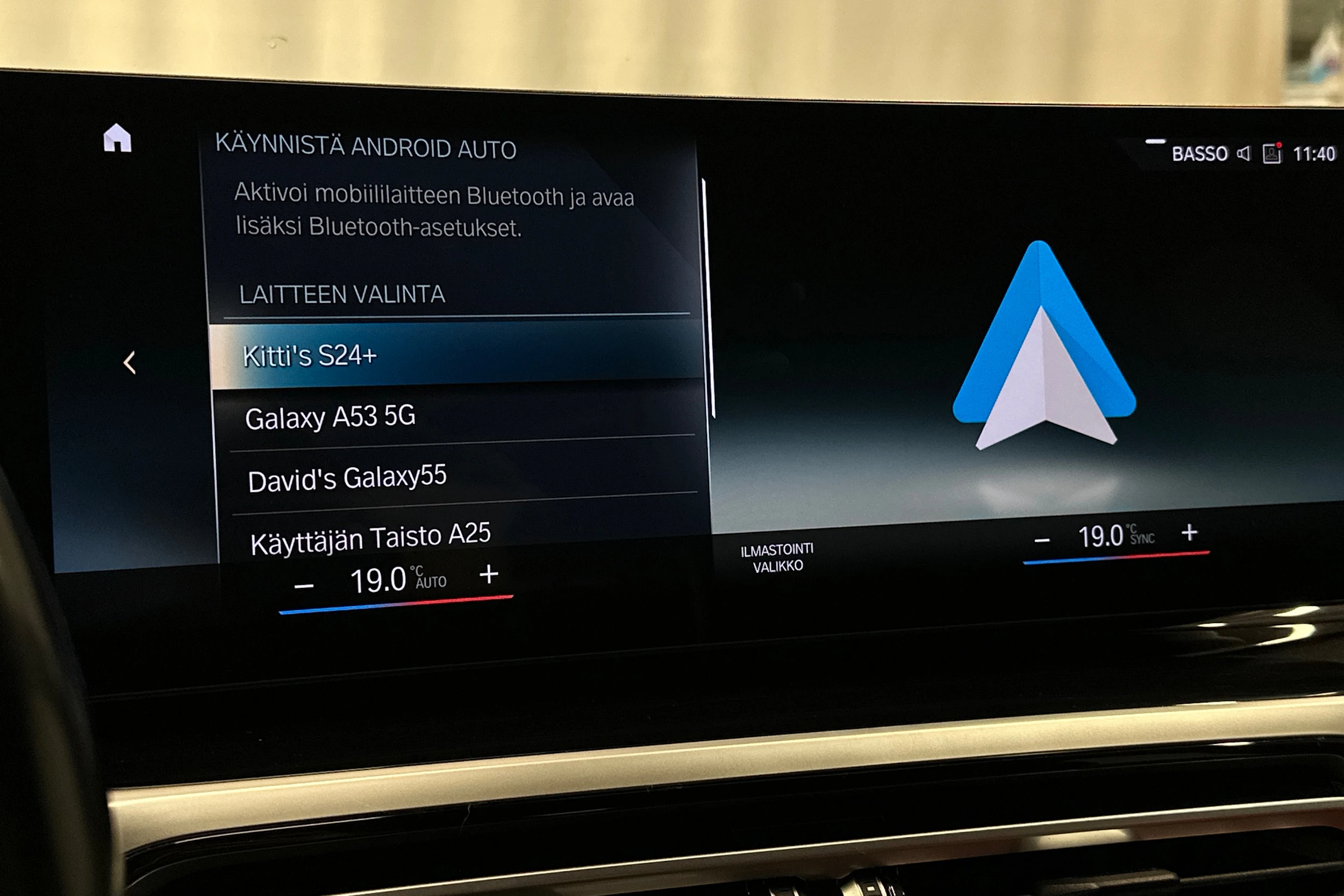 musta BMW i4 2023 kuva 20.