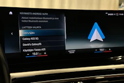 musta BMW i4 2023 kuva 20.