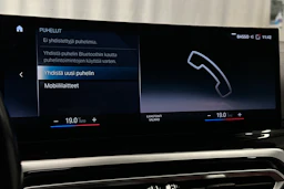 musta BMW i4 2023 kuva 23.