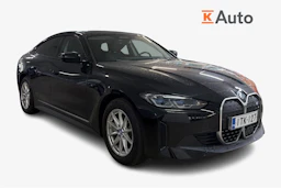 musta BMW i4 2024 kuva 1.