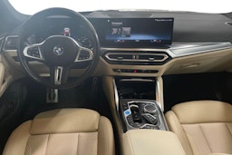 Valkoinen BMW i4 2023 kuva 9.