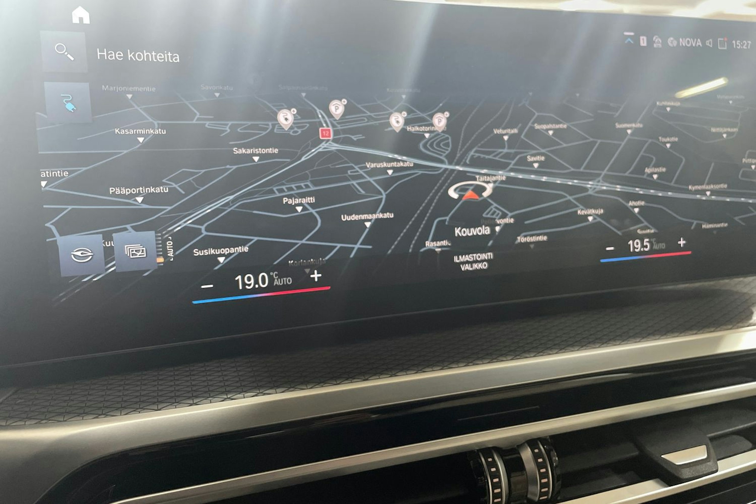 Valkoinen BMW i4 2023 kuva 20.