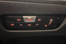 valkoinen BMW i4 M50 2023 kuva 21.