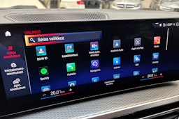 valkoinen BMW i4 M50 2023 kuva 32.