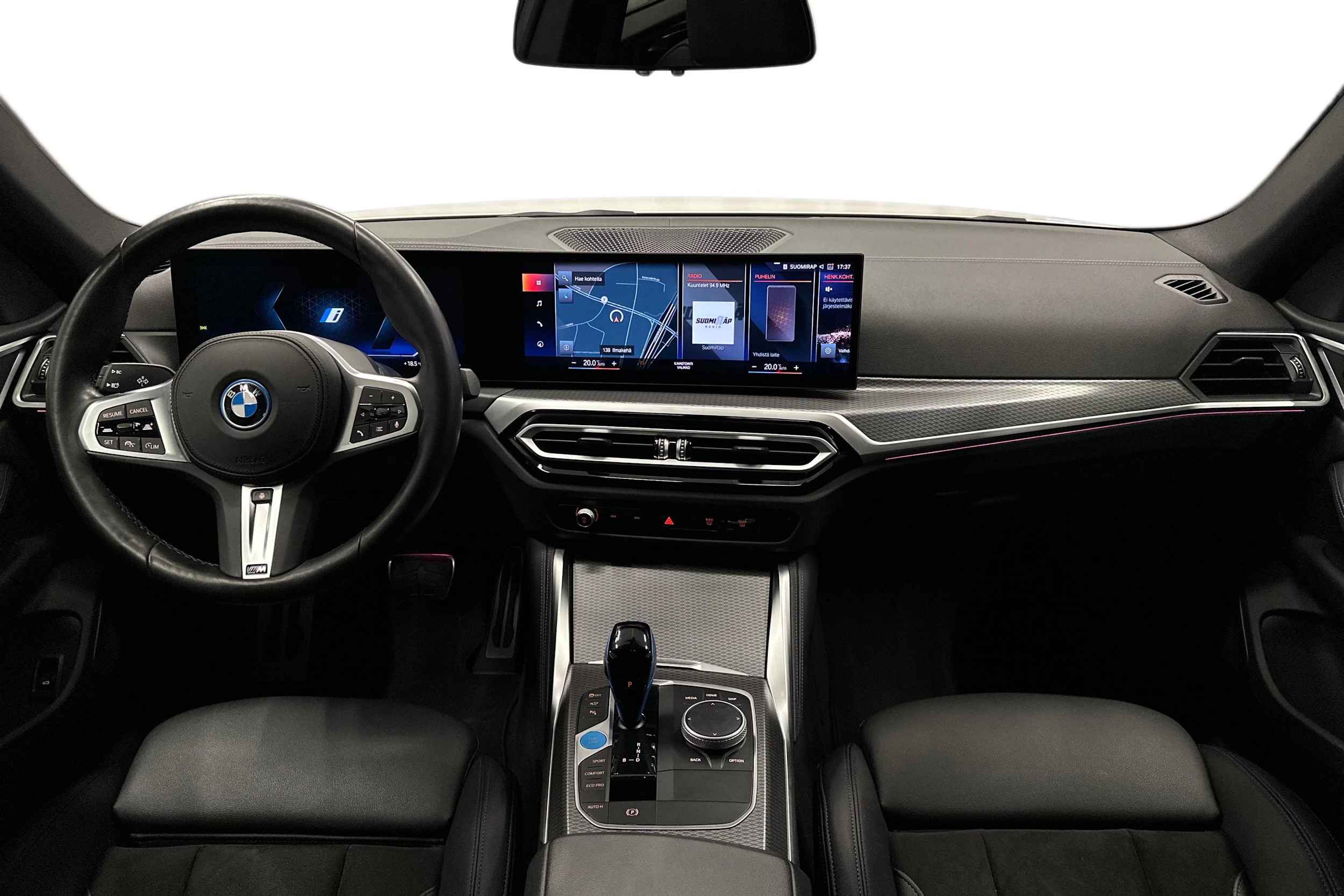 valkoinen BMW i4 2023 kuva 9.