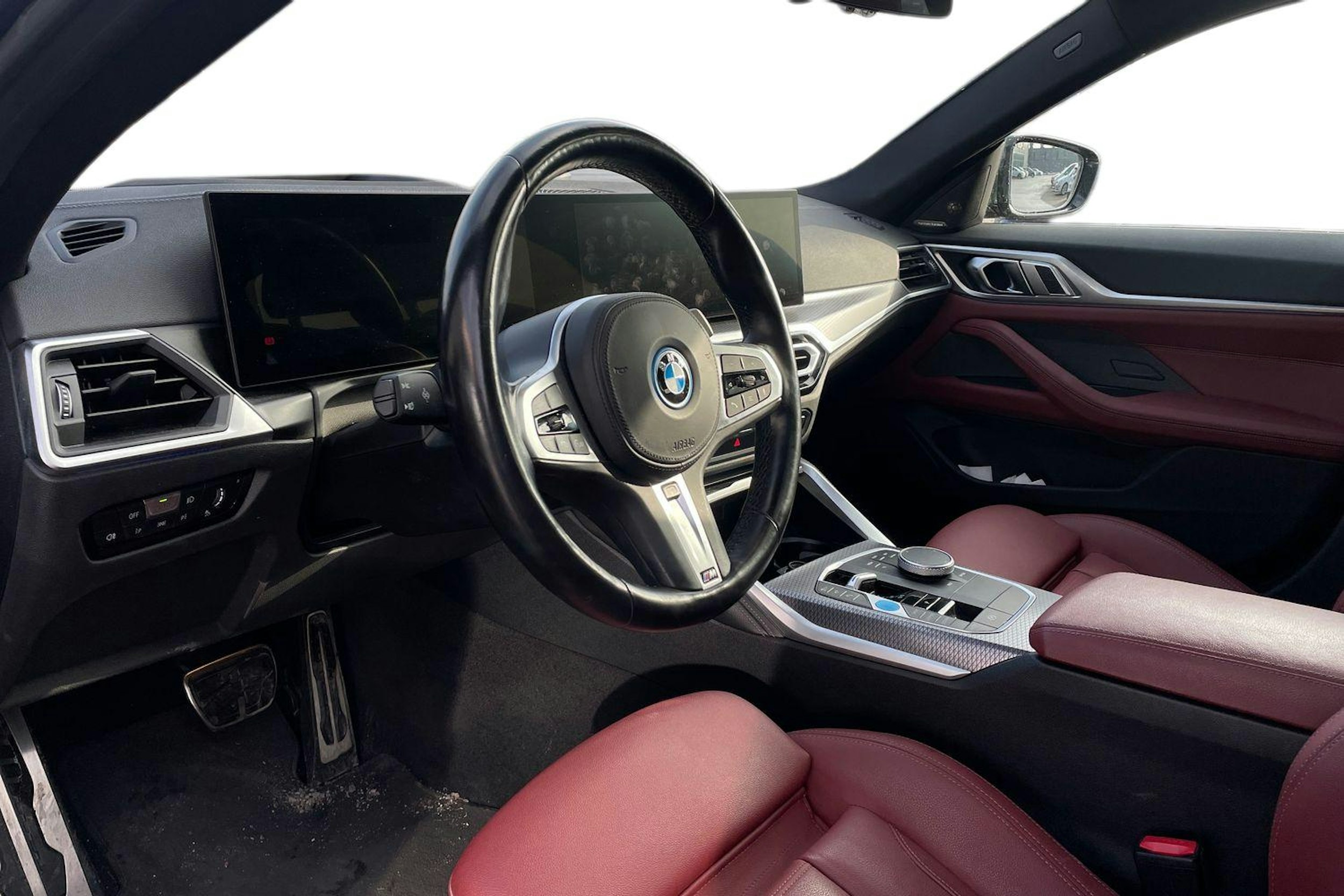 vihreä BMW i4 2023 kuva 3.