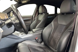 valkoinen BMW i4 2023 kuva 9.