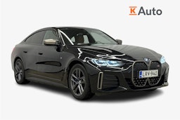 musta BMW i4 M50 2023 kuva 1.