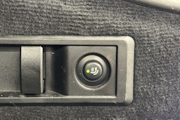 musta BMW i4 M50 2023 kuva 14.