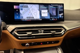 musta BMW i4 M50 2023 kuva 22.