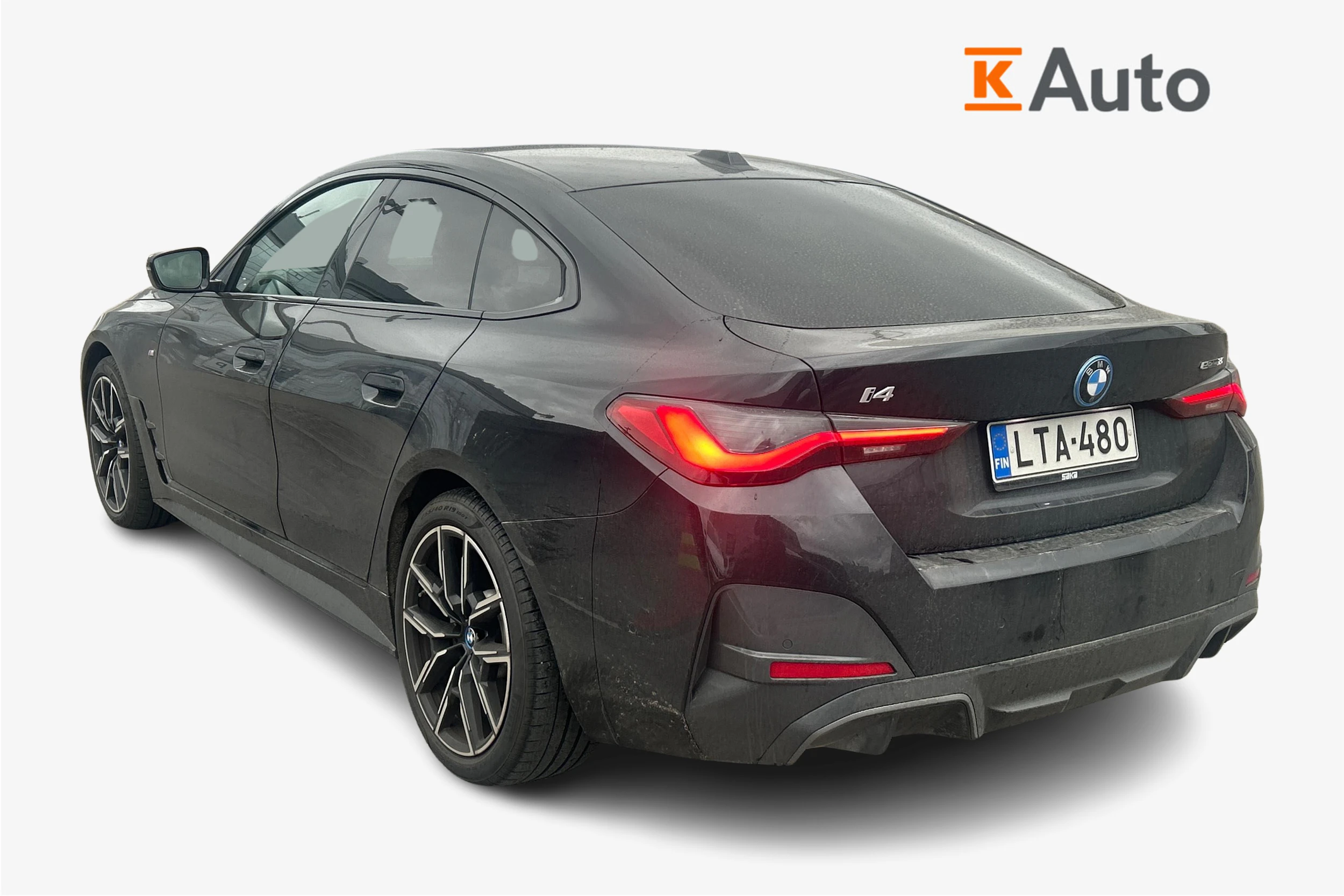 musta BMW i4 2023 kuva 2.