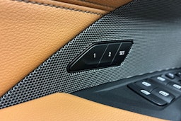 Vihreä BMW i4 2023 kuva 14.