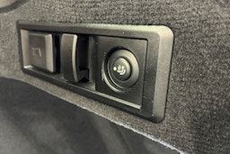 Vihreä BMW i4 2023 kuva 28.