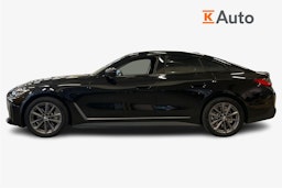 Musta BMW i4 2023 kuva 6.