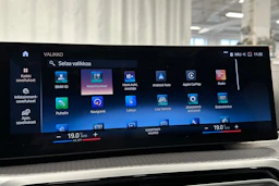 harmaa BMW i4 2023 kuva 25.