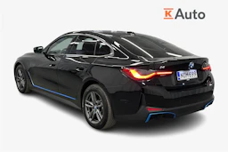 musta BMW i4 2023 kuva 3.