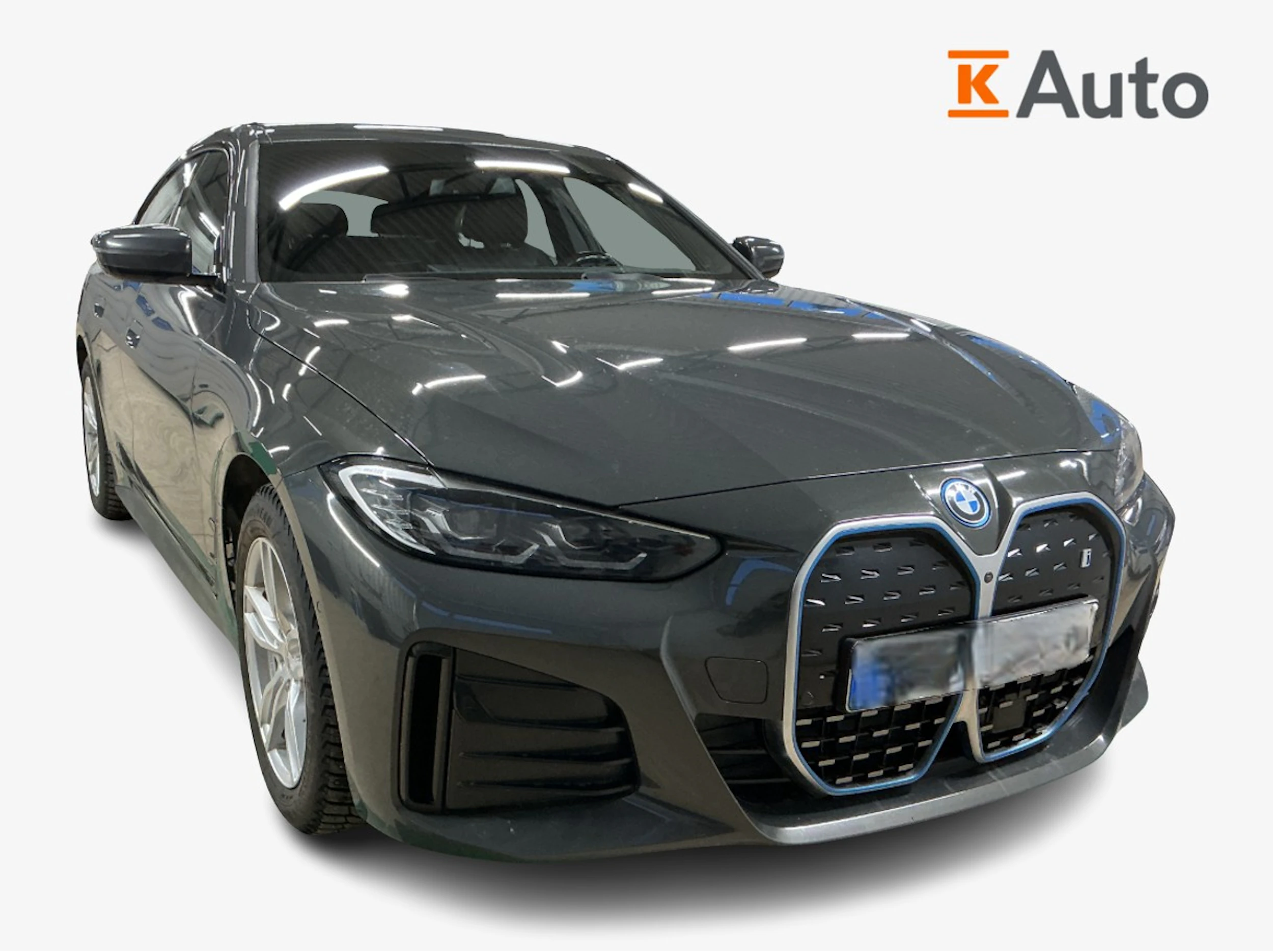 harmaa BMW i4 2023 kuva 1.