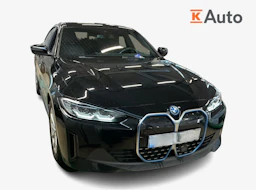 musta BMW i4 2023 kuva 1.