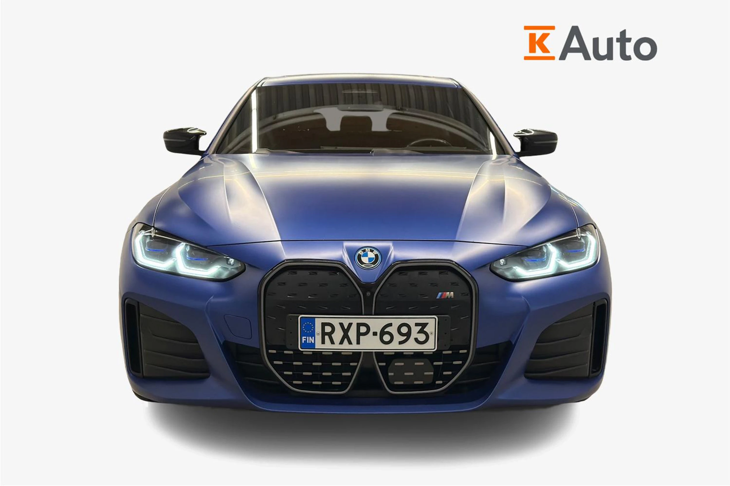 sininen BMW i4 2023 kuva 4.