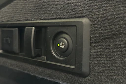 harmaa BMW i4 2023 kuva 13.