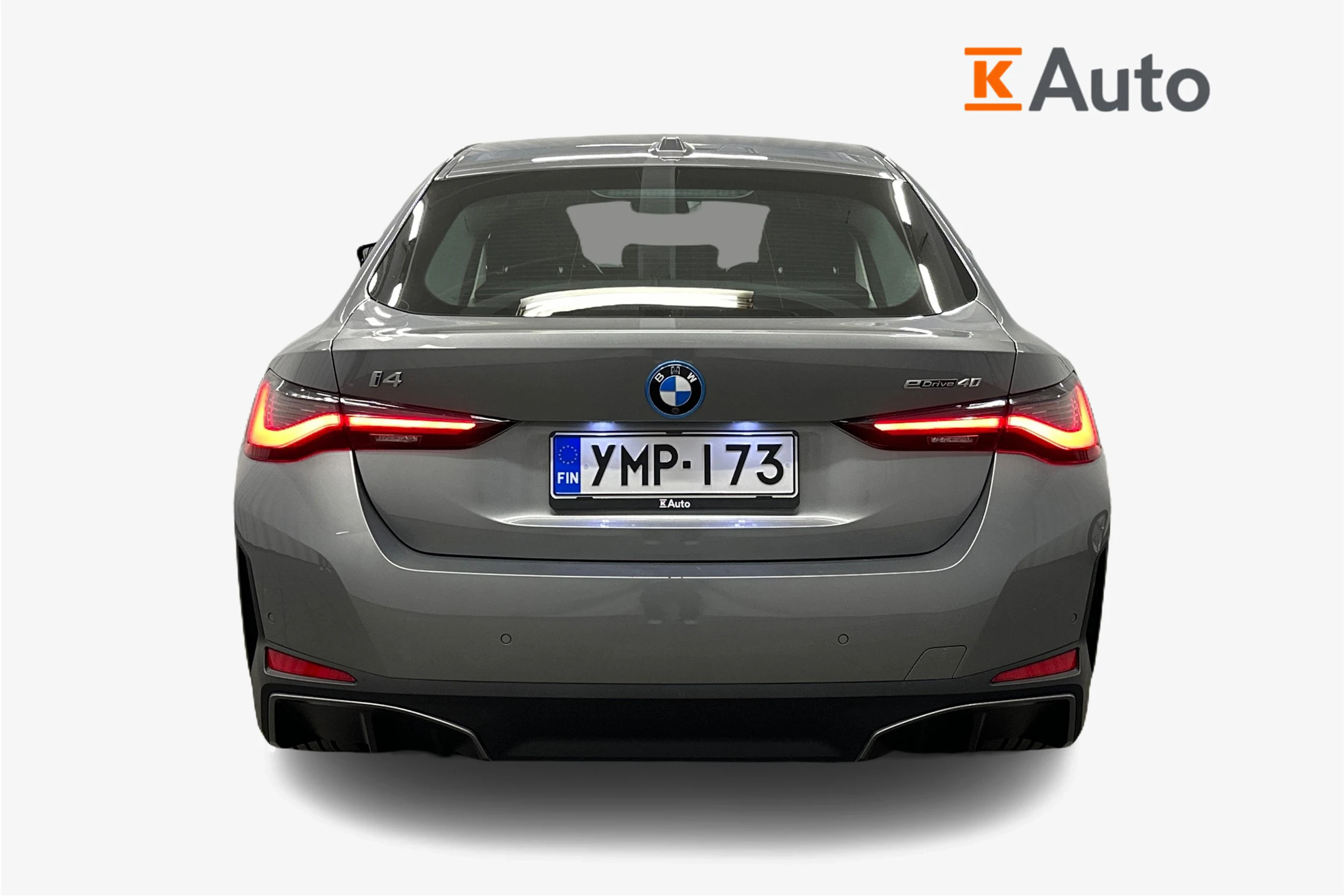 harmaa BMW i4 2023 kuva 4.