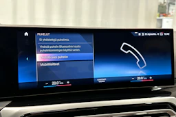 harmaa BMW i4 2023 kuva 26.