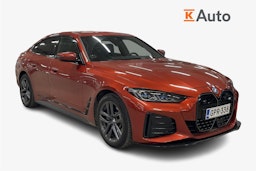 oranssi BMW i4 2024 kuva 1.
