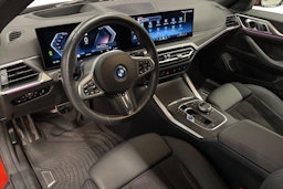 oranssi BMW i4 2024 kuva 7.