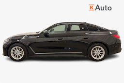 musta BMW i4 2024 kuva 5.