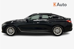 musta BMW i4 2024 kuva 6.