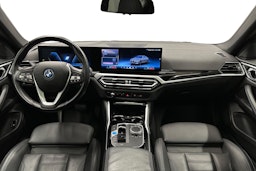 harmaa BMW i4 2024 kuva 9.