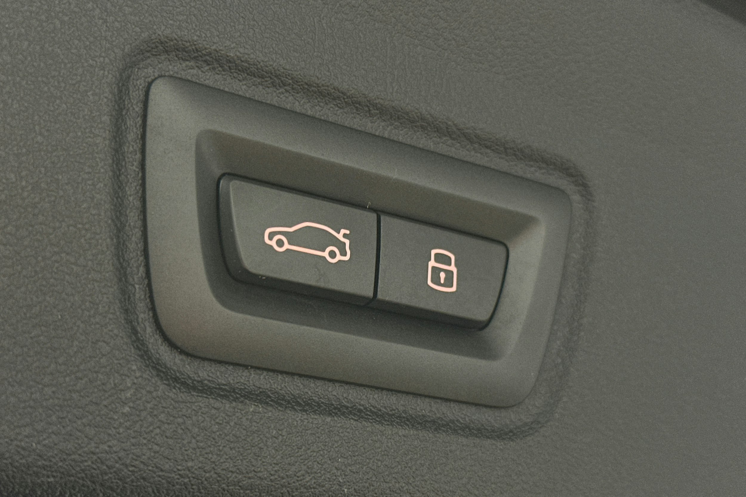 harmaa BMW i4 2024 kuva 15.