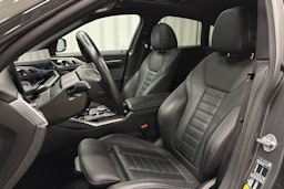 harmaa BMW i4 2024 kuva 18.