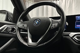 harmaa BMW i4 2024 kuva 21.