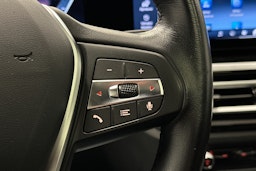 harmaa BMW i4 2024 kuva 23.