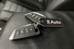 harmaa BMW i4 2024 kuva 34.