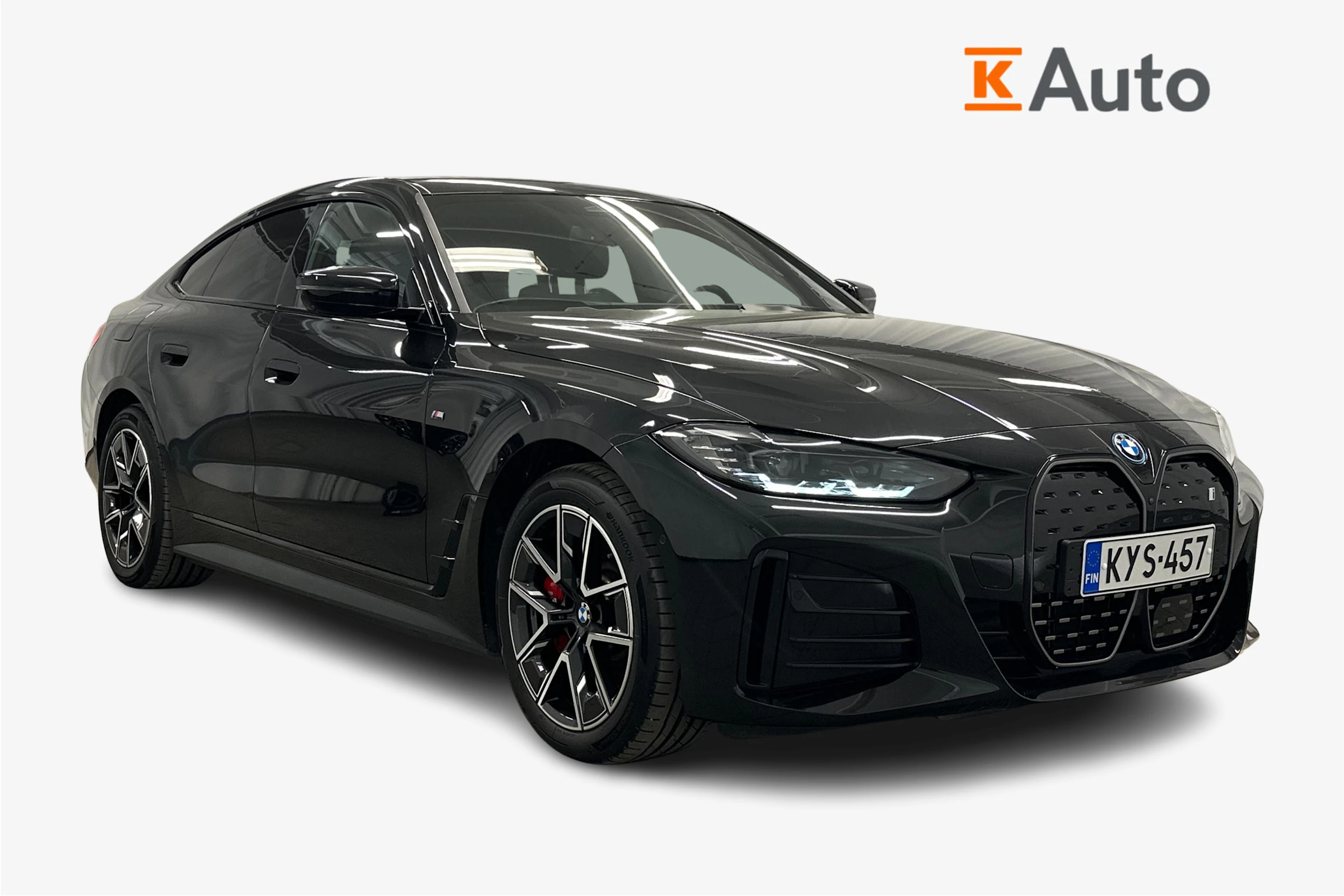 musta BMW i4 2024 kuva 1.
