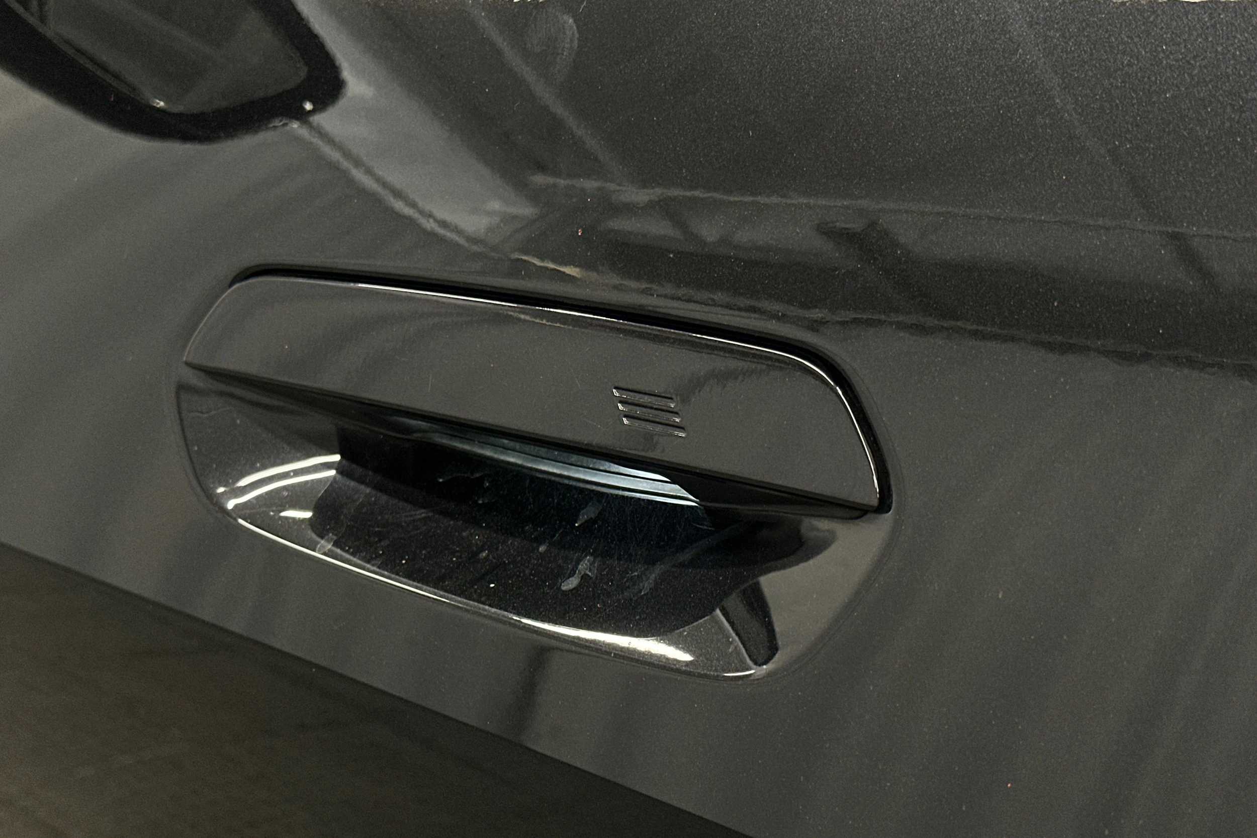 musta BMW i4 2024 kuva 38.