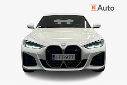 valkoinen BMW i4 2024 kuva 4.