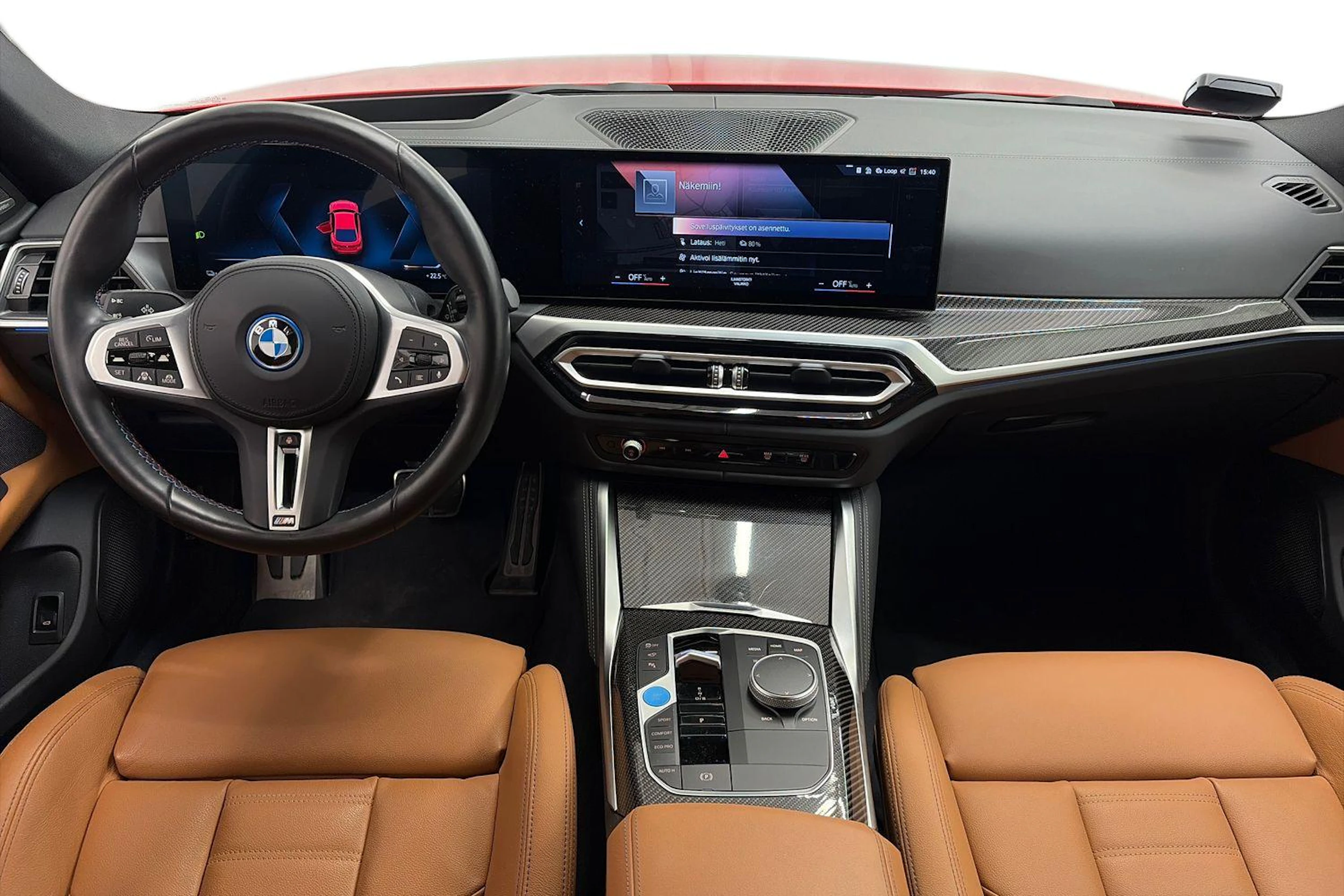 punainen BMW i4 2024 kuva 7.