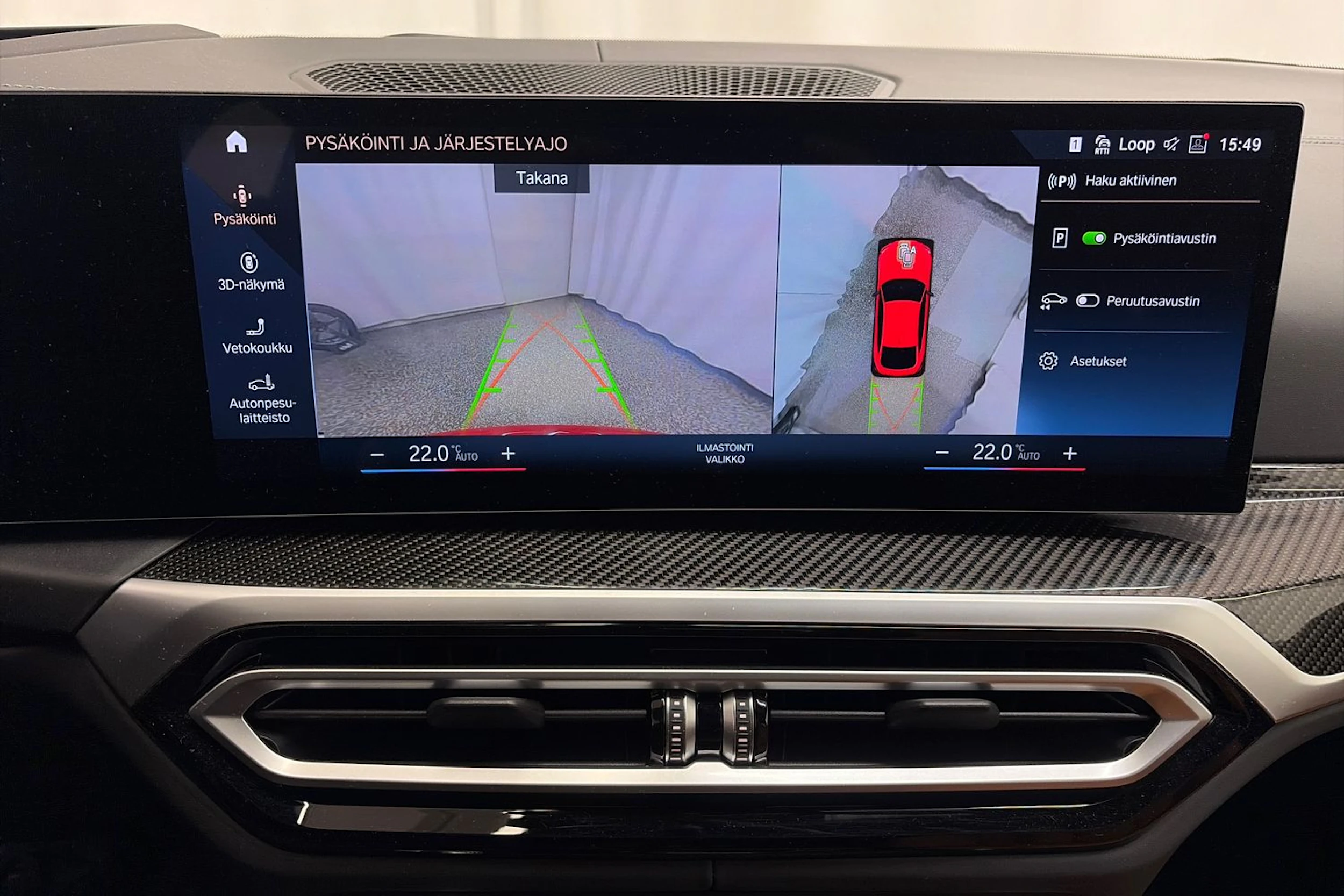 punainen BMW i4 2024 kuva 26.
