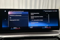 valkoinen BMW i4 2024 kuva 31.