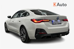 valkoinen BMW i4 2024 kuva 2.
