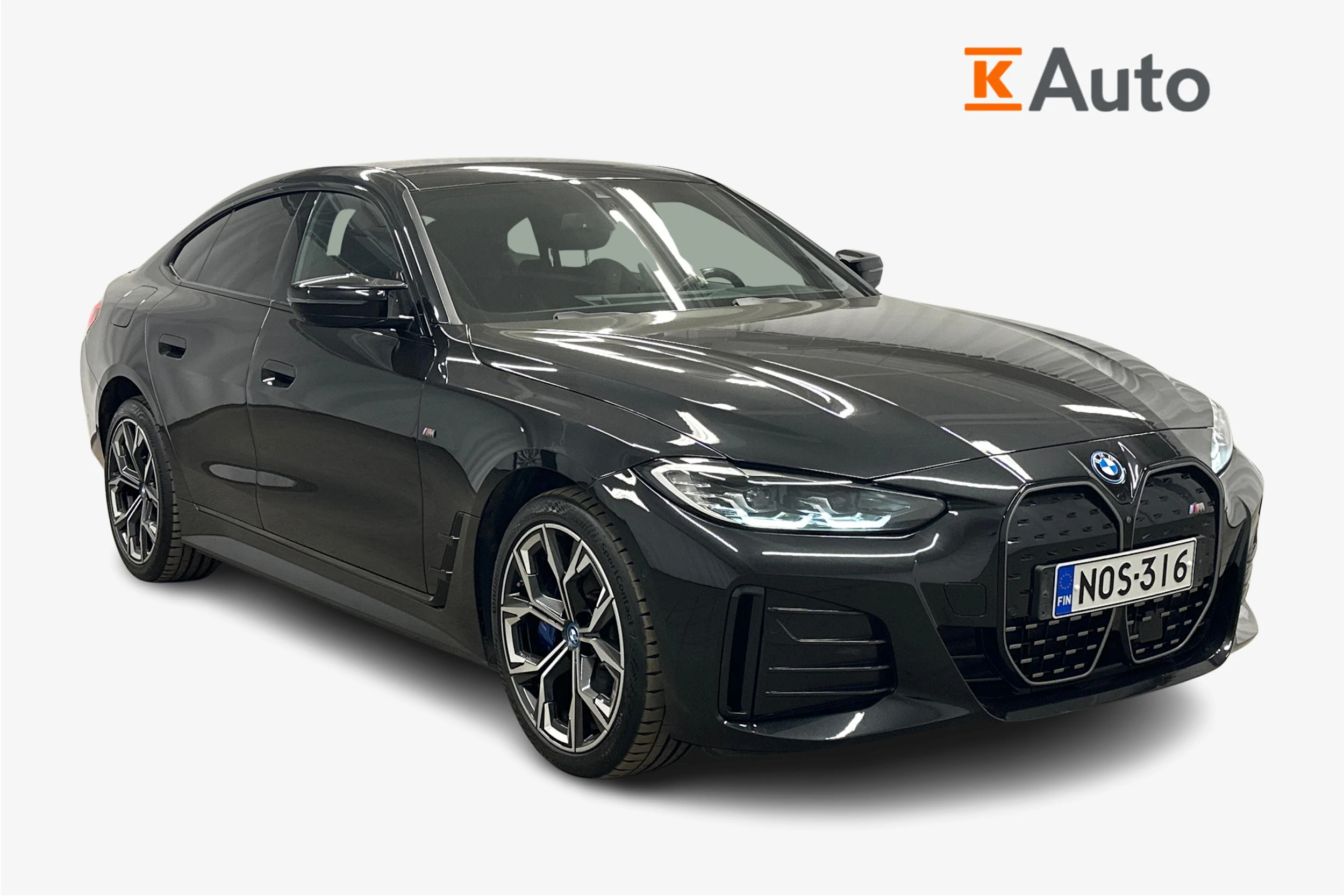 musta BMW i4 M50 2024 kuva 1.