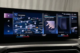 musta BMW i4 M50 2024 kuva 16.