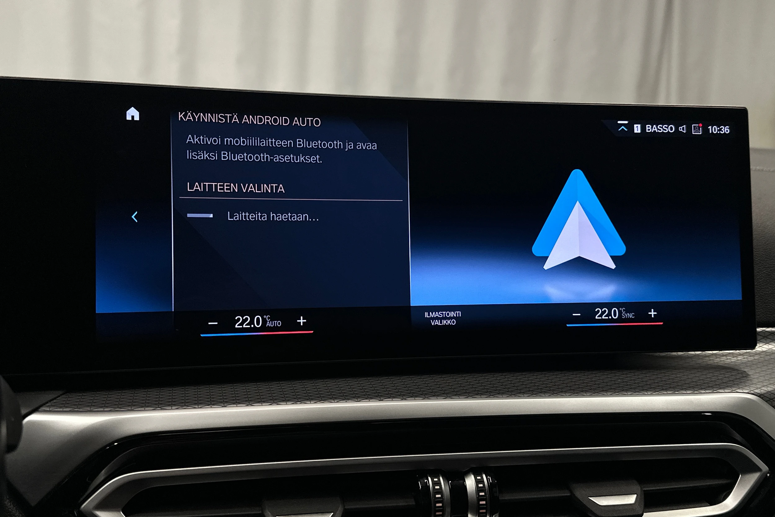 musta BMW i4 M50 2024 kuva 21.